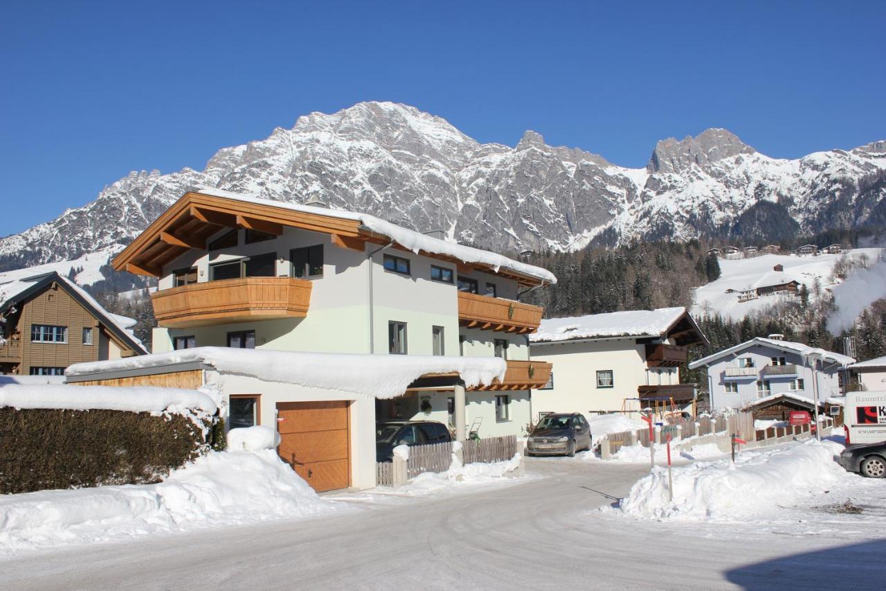 Ferienwohnung Schwarzbach ลีโอกัง ภายนอก รูปภาพ